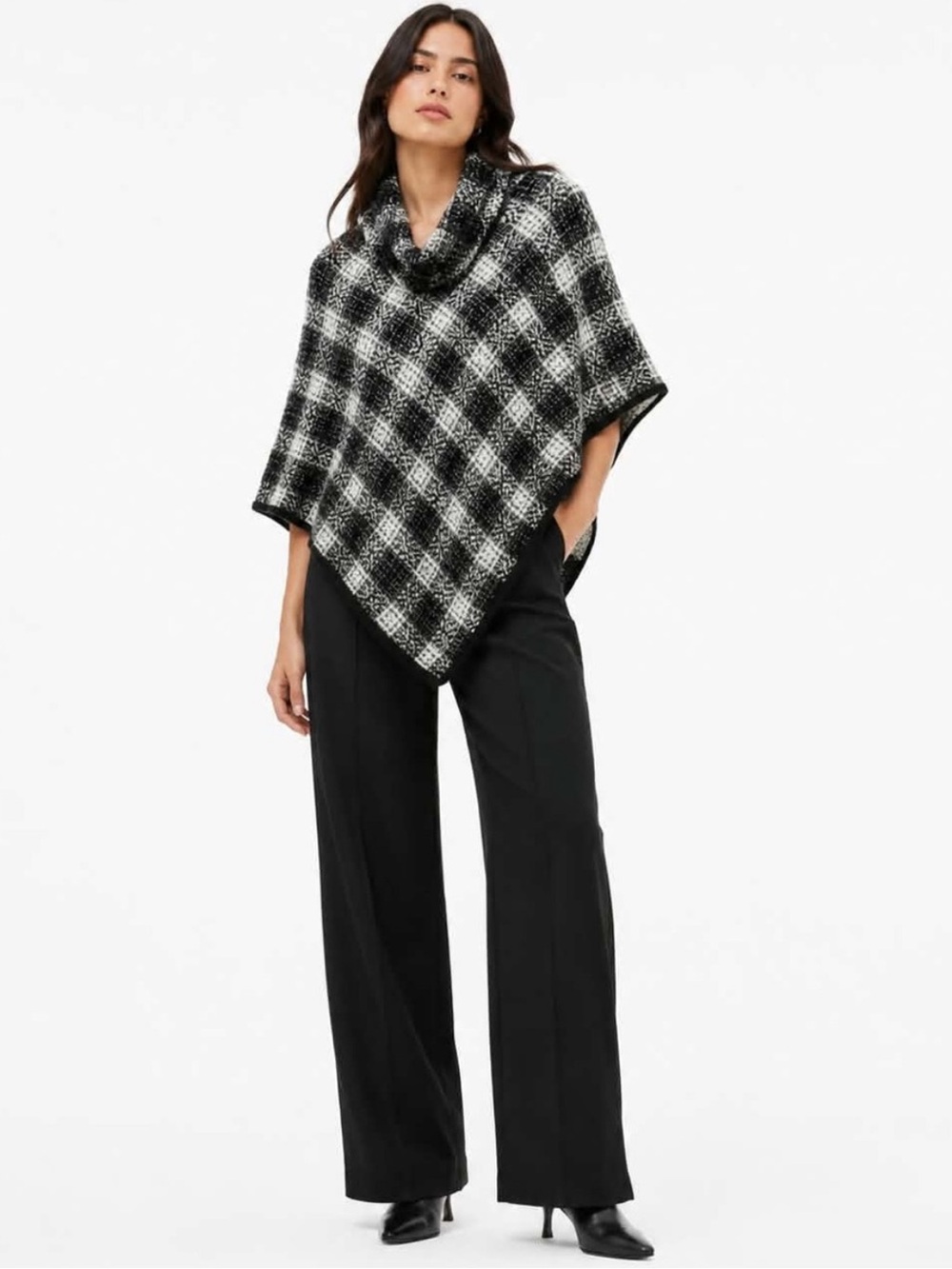 Laura Black White Plaid Faux Leather Trim Poncho – One Size NWT